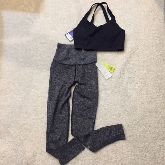 All in motion workout set - Picture 1 of 4